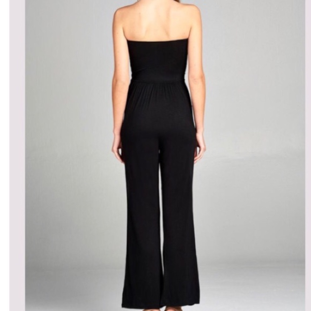 ✨LAST ONE✨Black tube side pocket jumpsuit - Picture 3 of 4